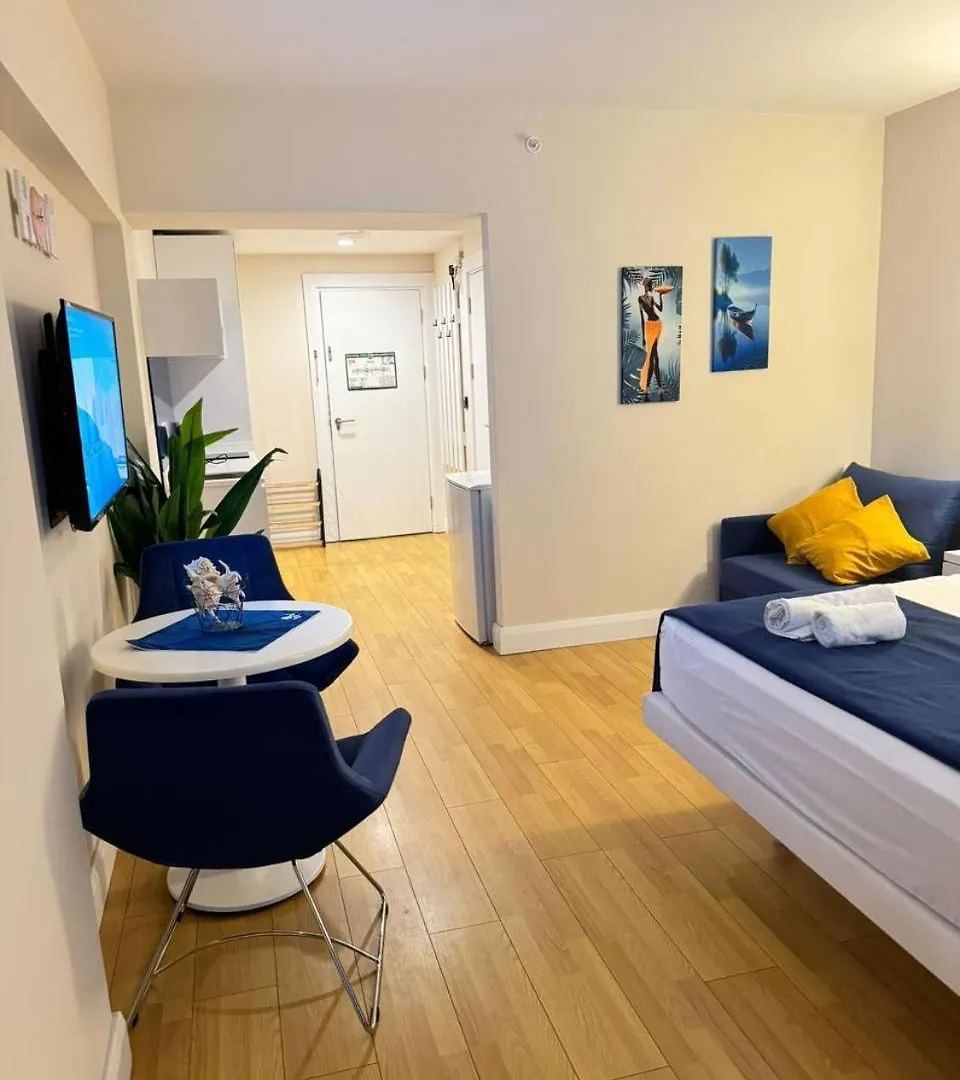Beautiful Apartments Near The Sea - Orbi City N5 Batumi 5*,  Georgia
