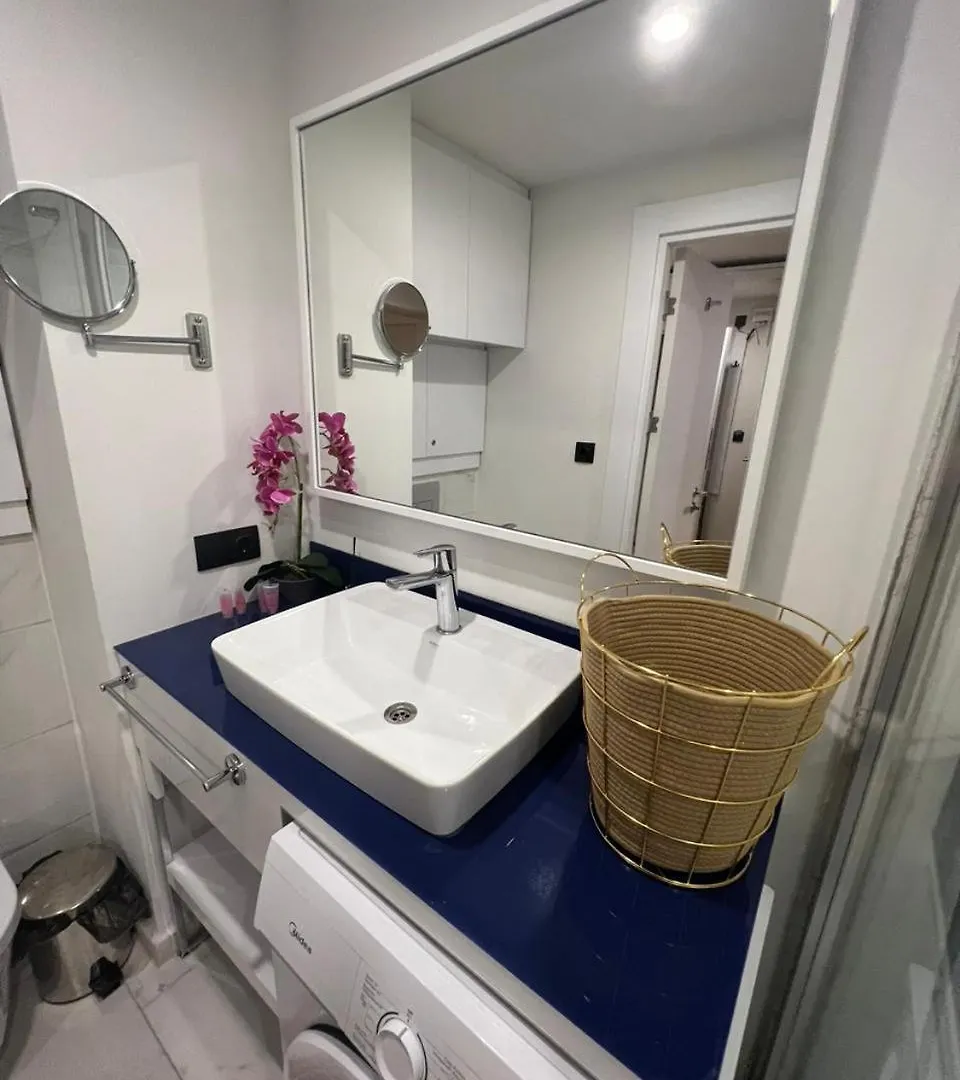 Hotel Beautiful Apartments Near The Sea - Orbi City N5 Batumi