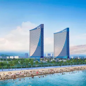 5* Отель Orbi Twin Towers